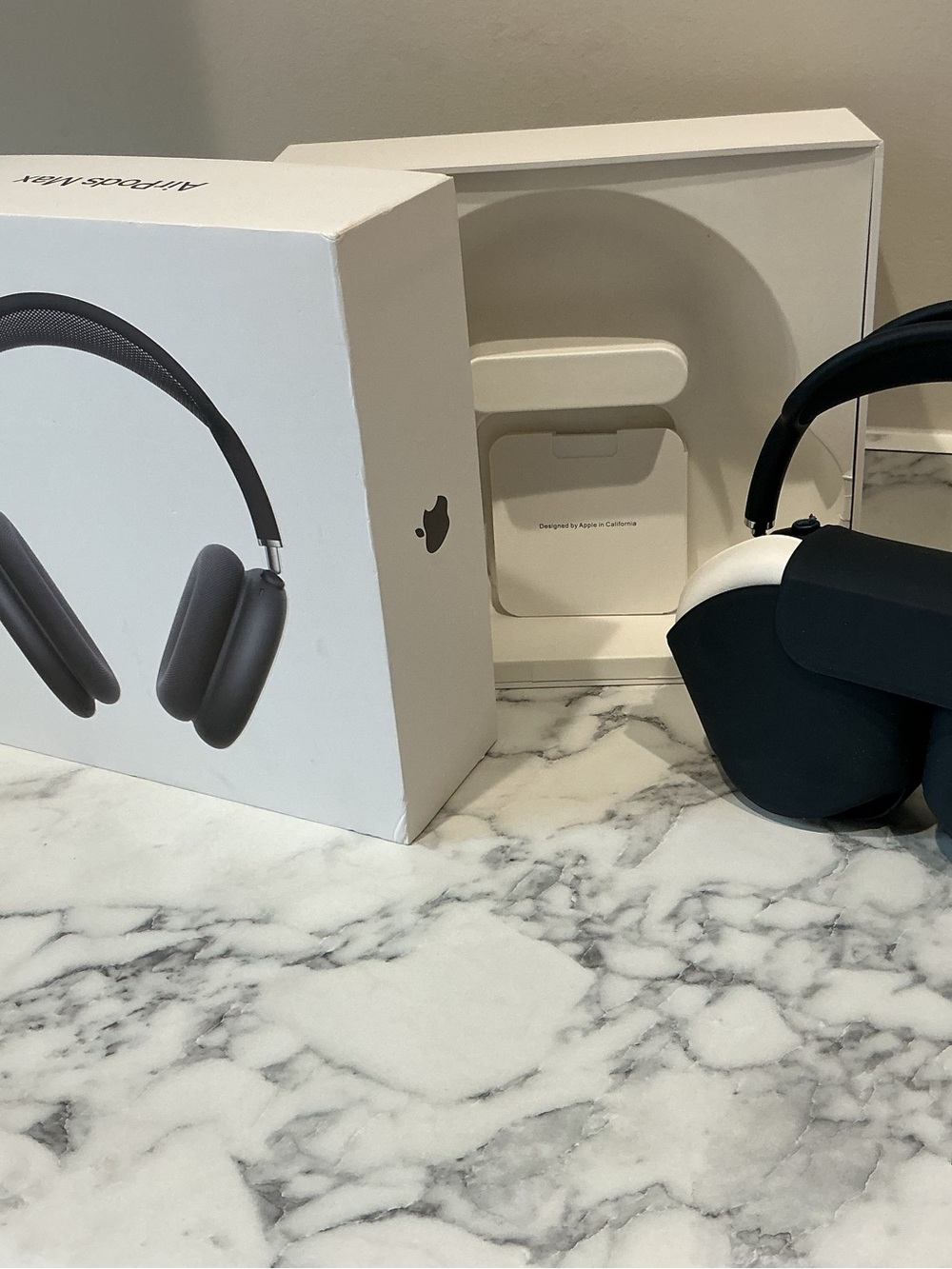 Apple AirPods Max Midnight Over-Ear Headphones